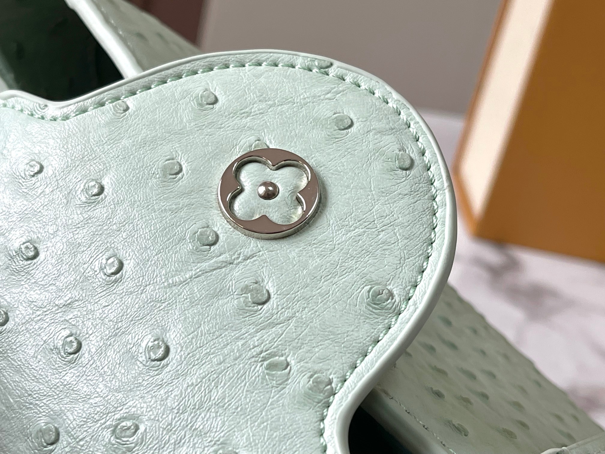 $35.99-LV-X5625 gallery