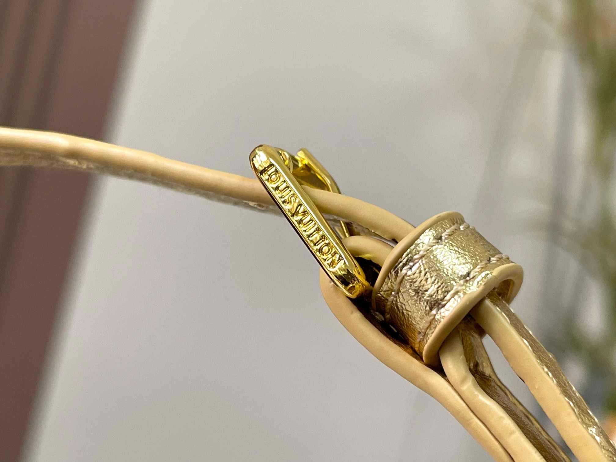 $35.99-LV-X5625 gallery