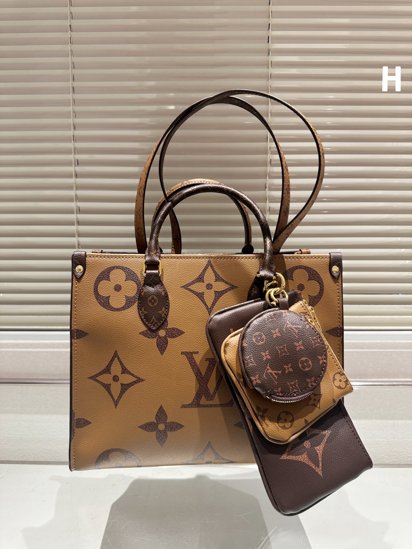 $35.99-LV-X5795 gallery