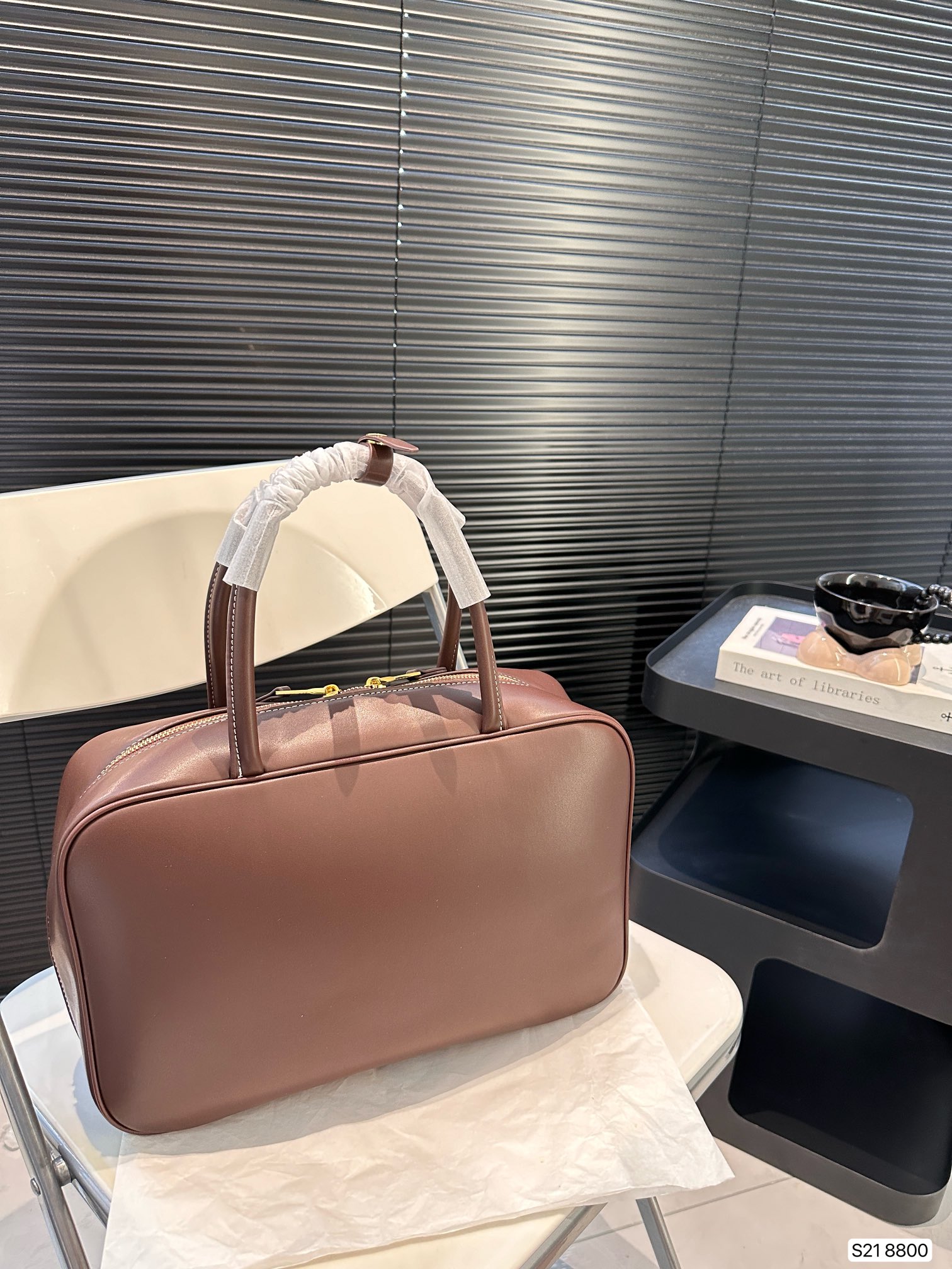 $35.99-MIUMIU-X5601 gallery
