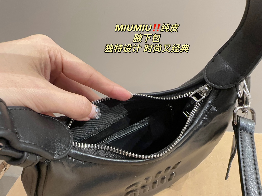 $35.99-MIUMIU-X5654 gallery