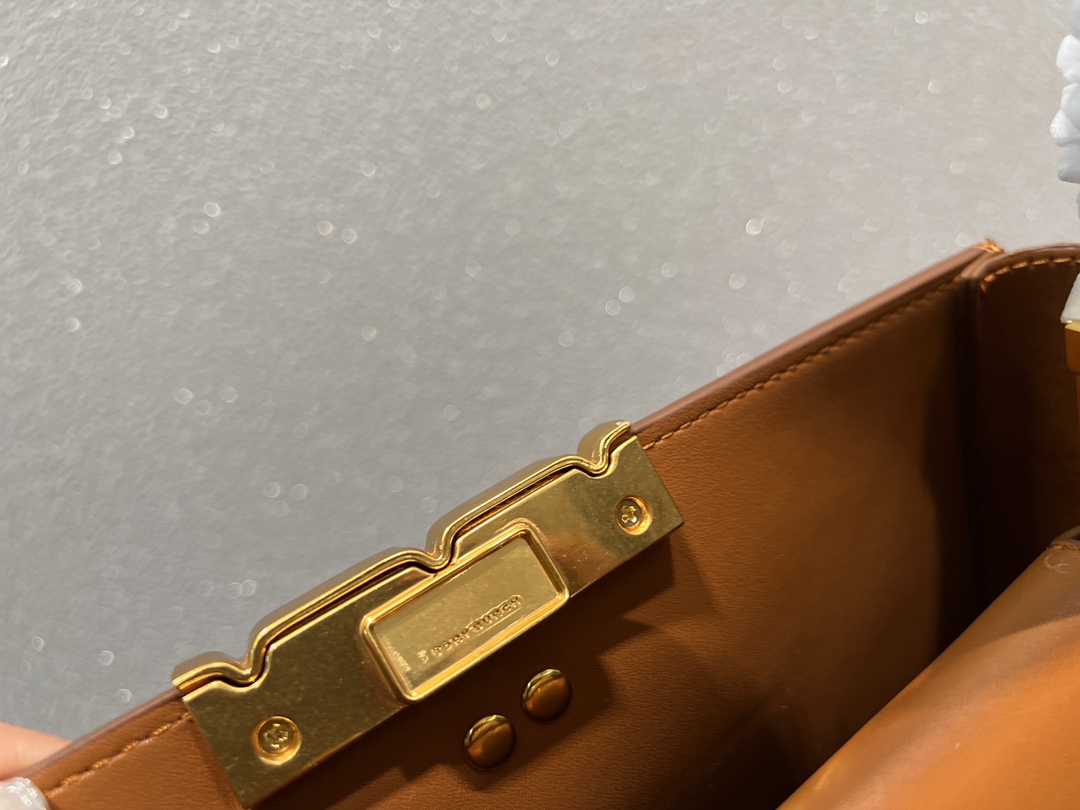 $35.99-Tory Burch-X5392 gallery