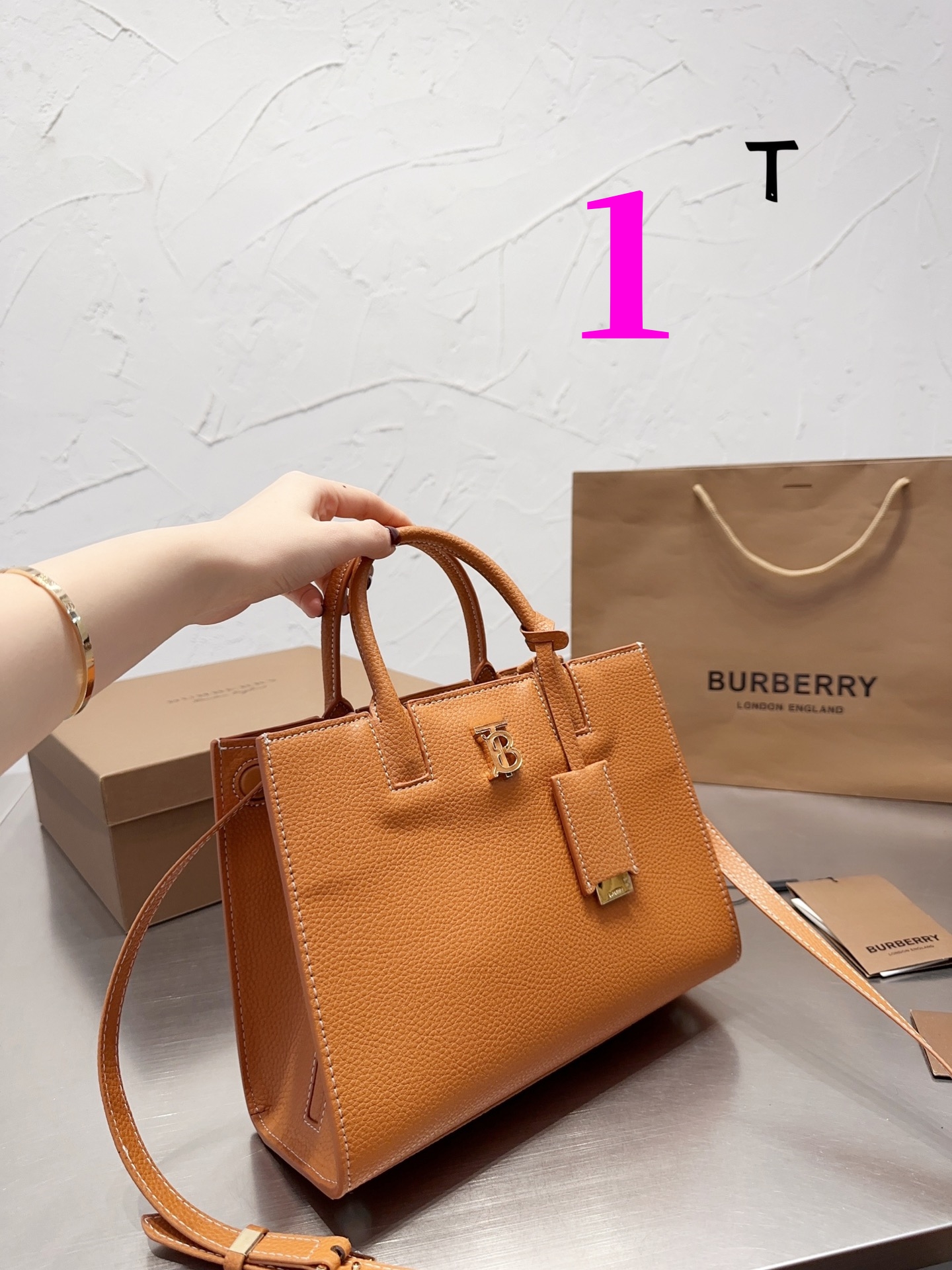 $35.99-burberry-X5677 gallery
