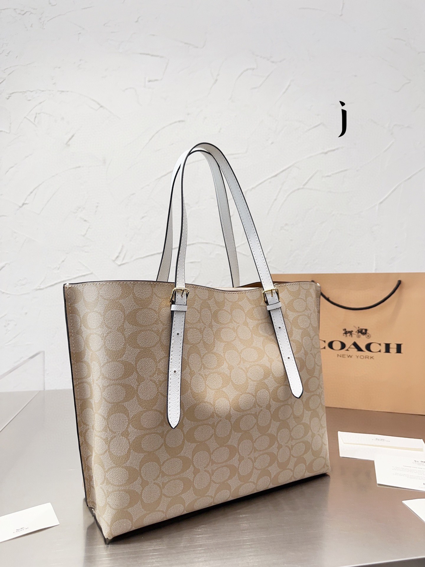 $35.99-coach-X5606 gallery