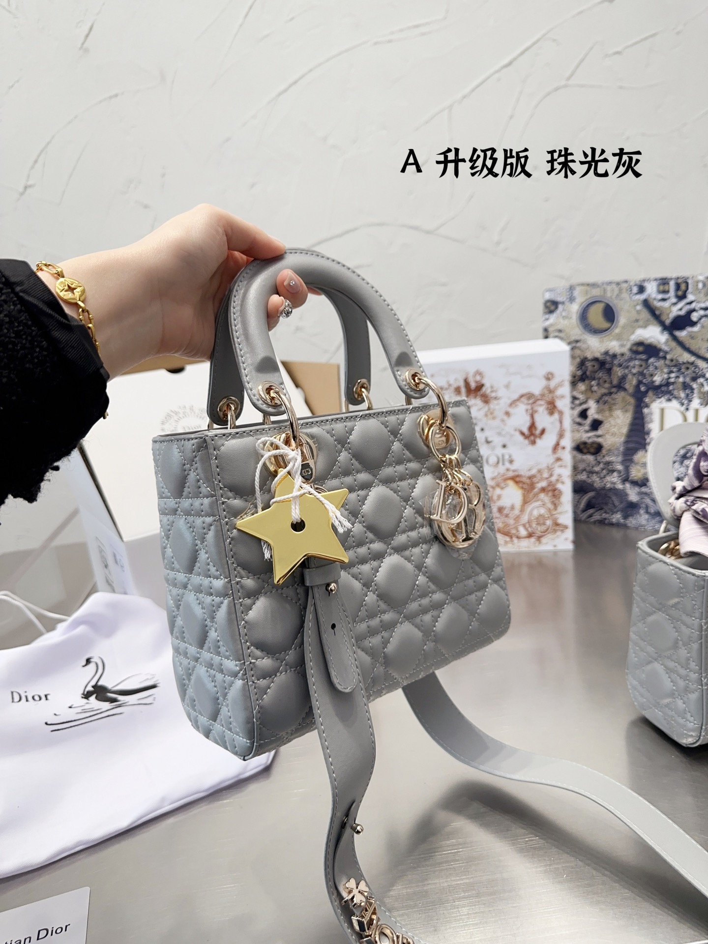 $35.99-dior-X5709 gallery