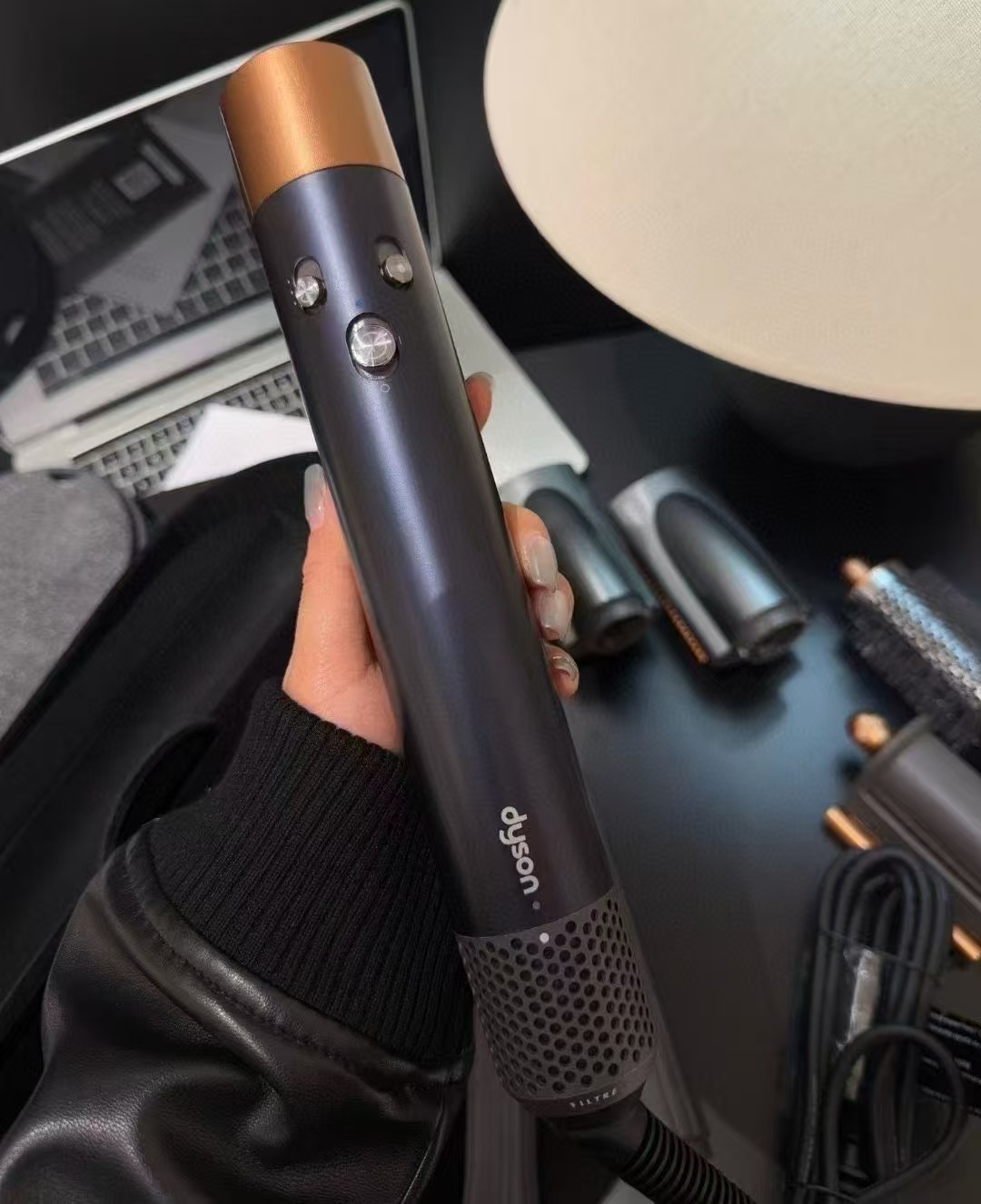 $79.99 Dyson X5987 gallery