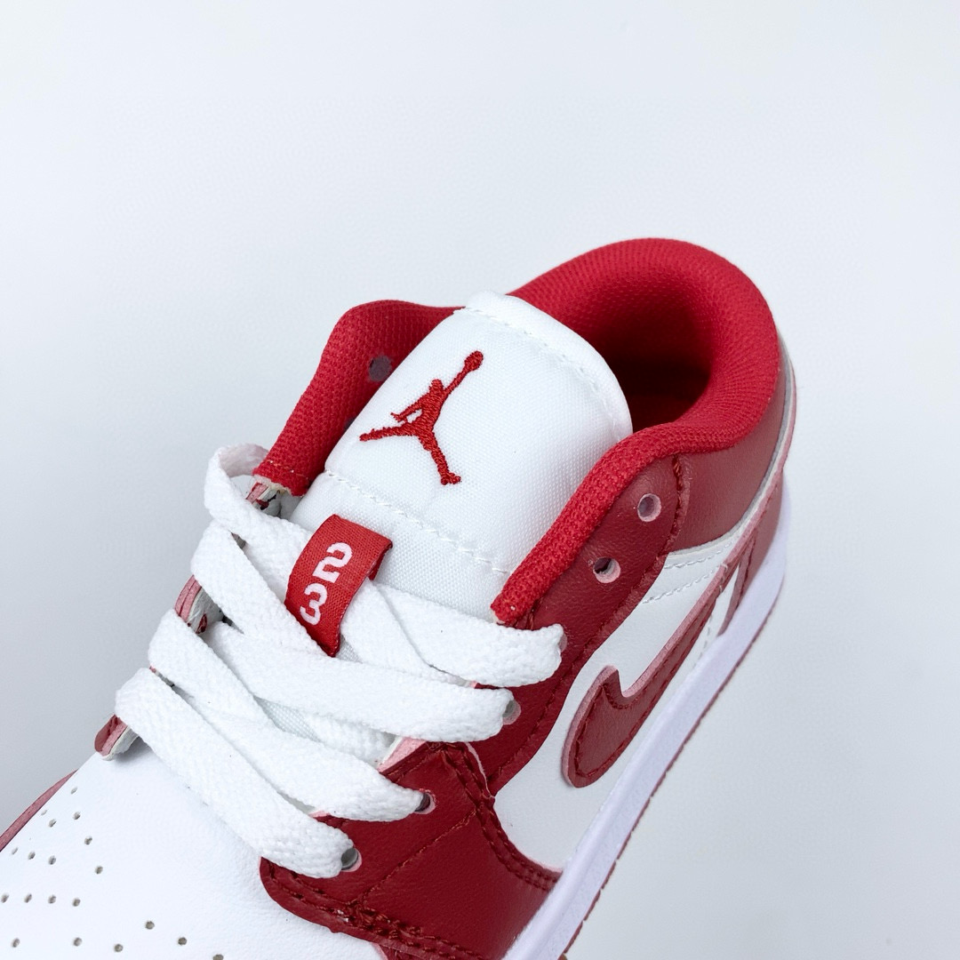 Jordan 1 Low cut New Color X5853 gallery