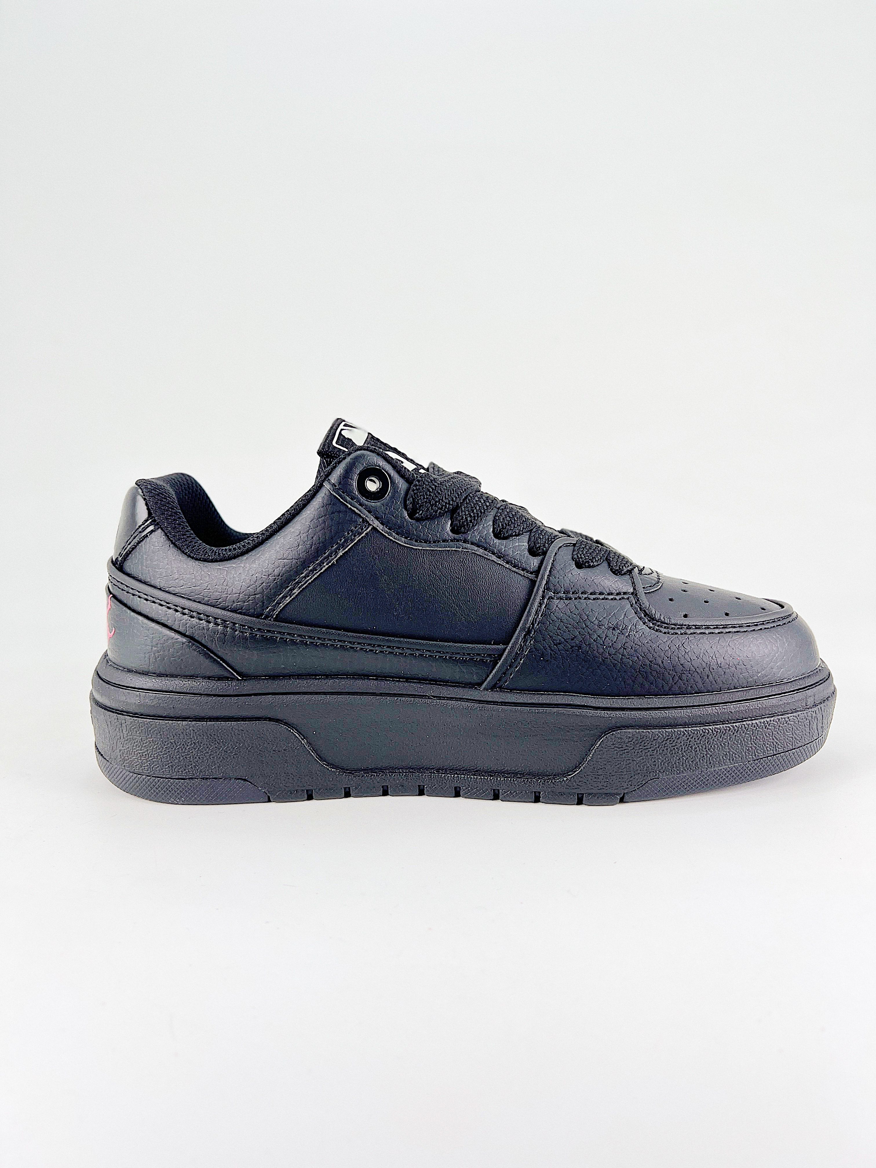 MLB$28.99  CHUNKY LINER DENIM CLASSIC MONOGRAM X5306 gallery