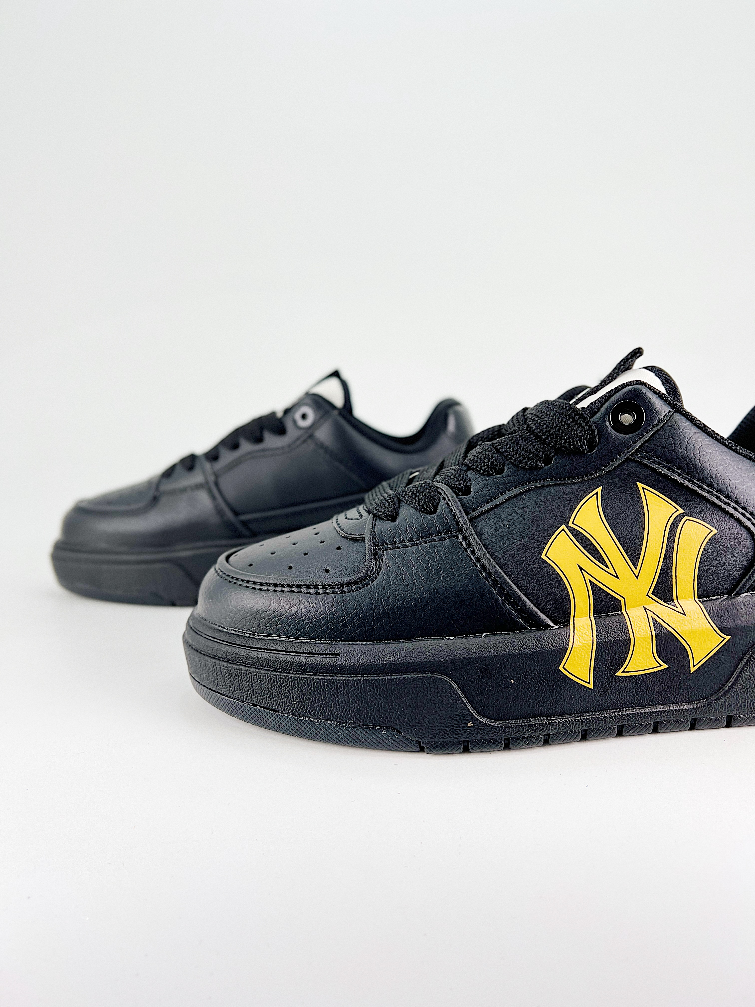 MLB$28.99 CHUNKY LINER DENIM CLASSIC MONOGRAM X5310 gallery