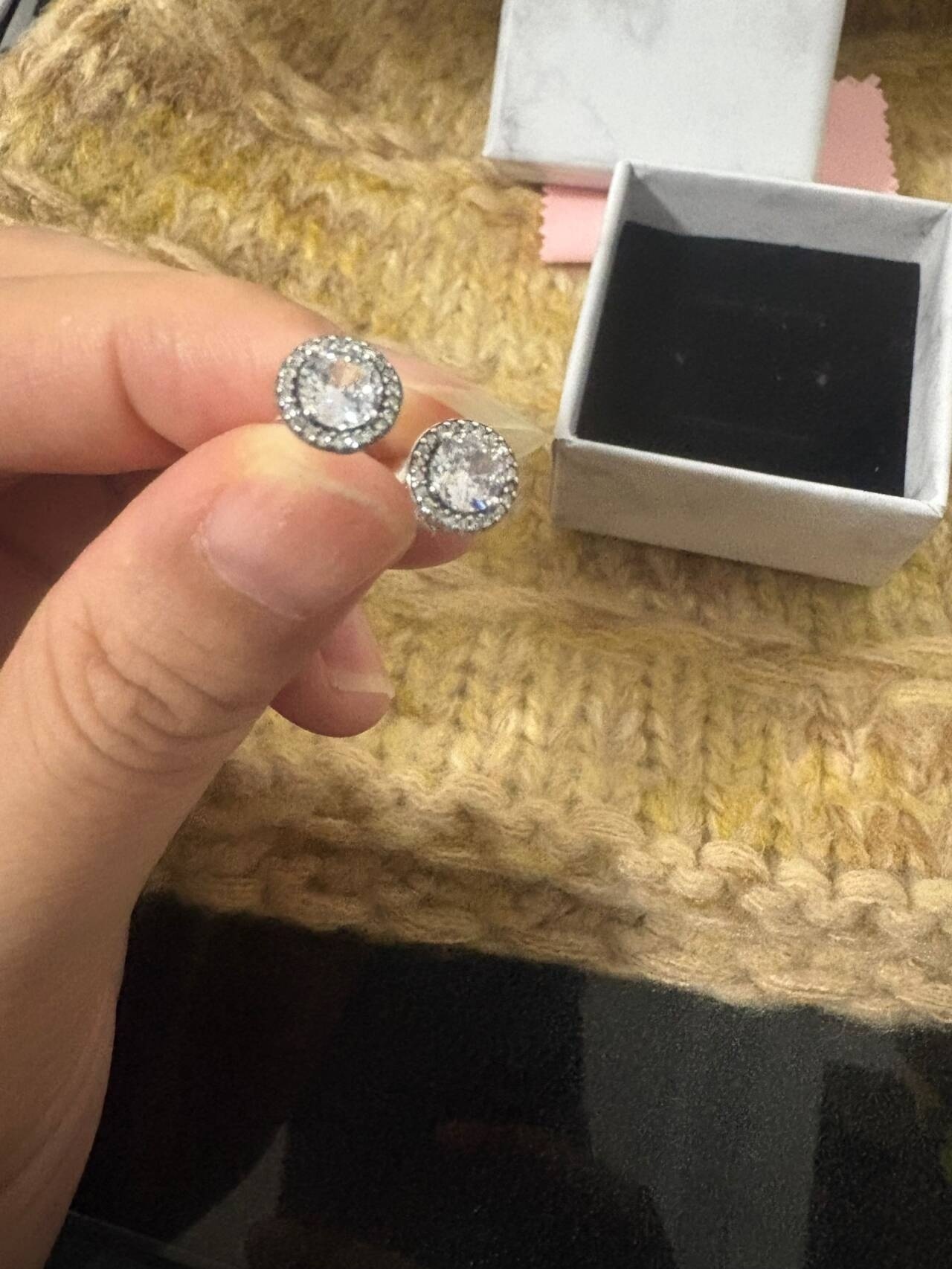 EAE earrings  15.9usd gallery