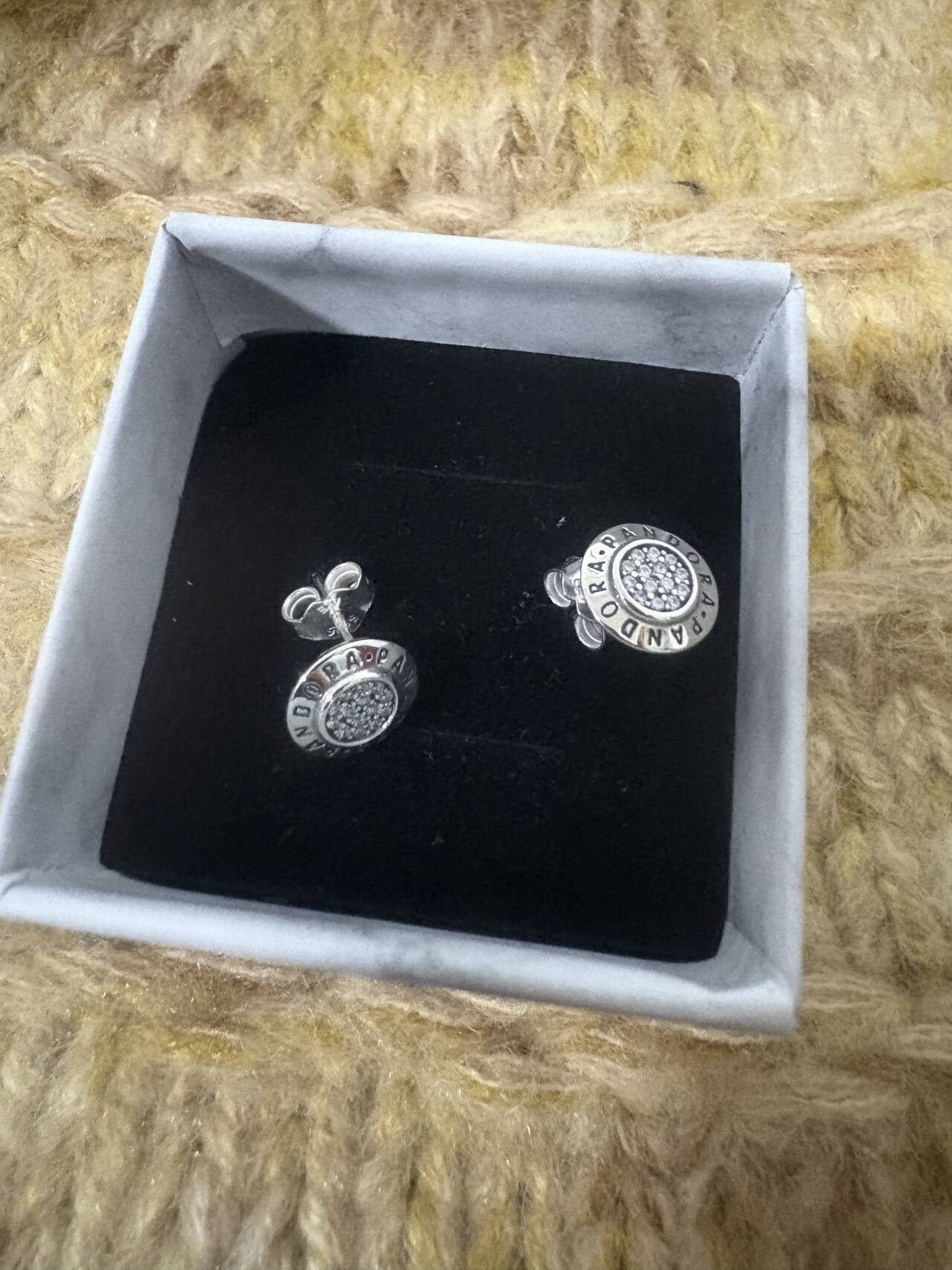 EAE earrings  15.9usd gallery