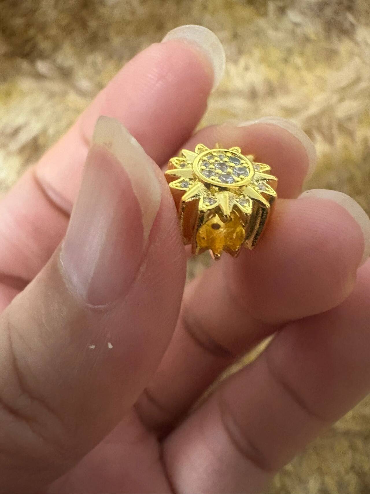 EKE  charms   15.9usd gallery