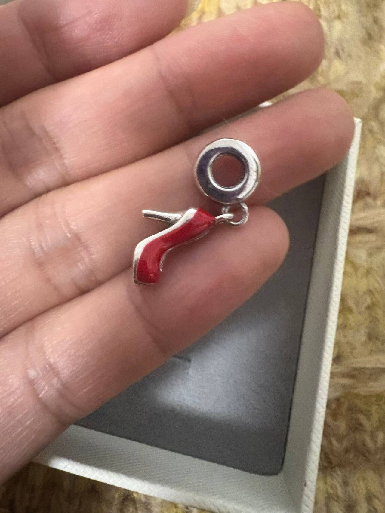 EKN  charms  15.9usd gallery