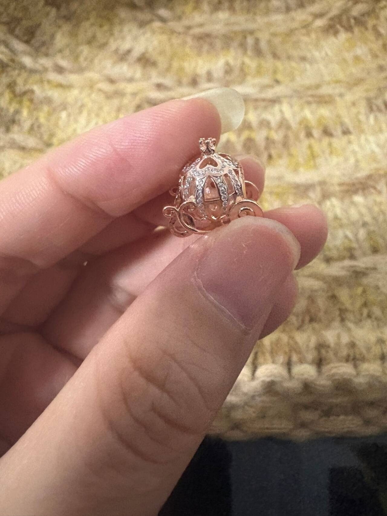 ELB charms  15.9usd gallery