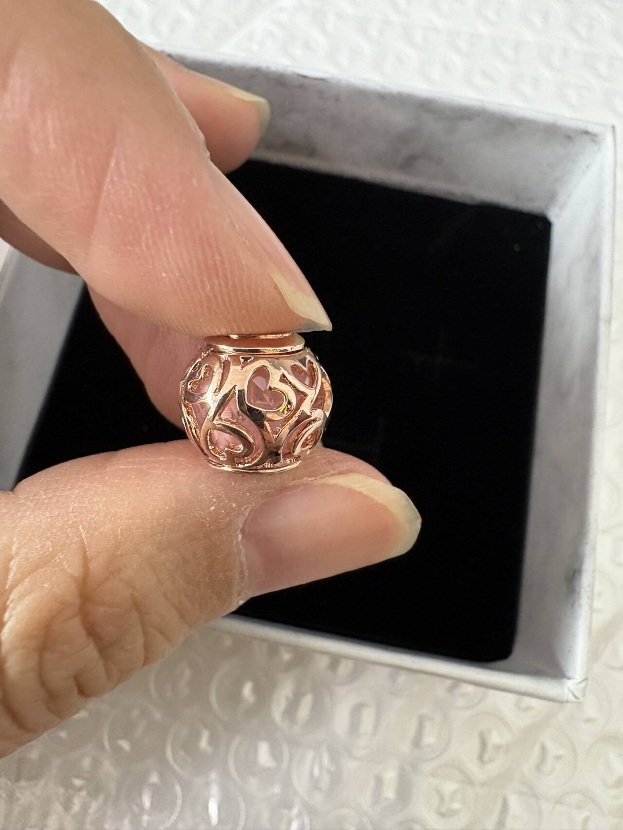 EHP Pandora charm  22.99usd gallery