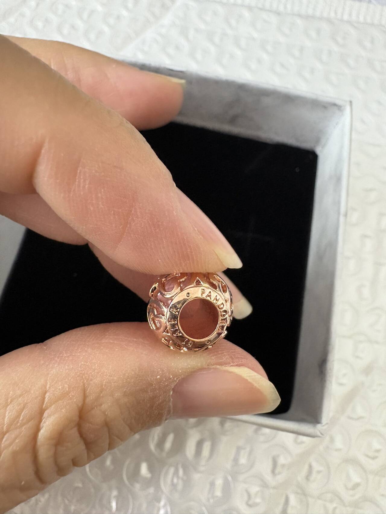 EHP Pandora charm  22.99usd gallery