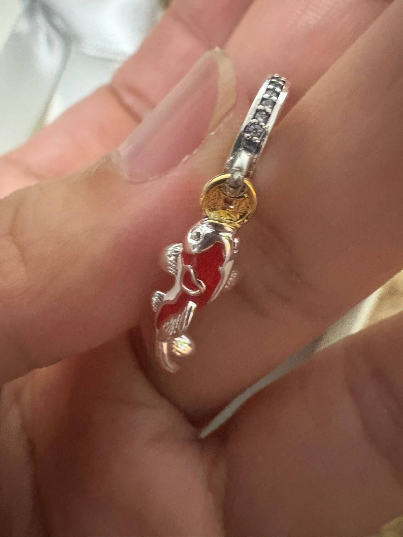 EKN  Pandora charms  19.99usd gallery