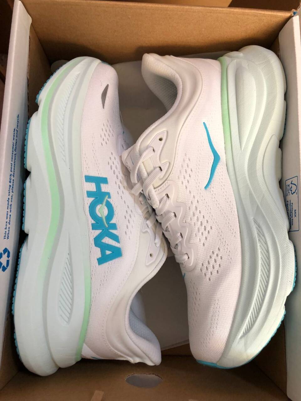 LBE HOKA BONDI 9  59.99usd gallery