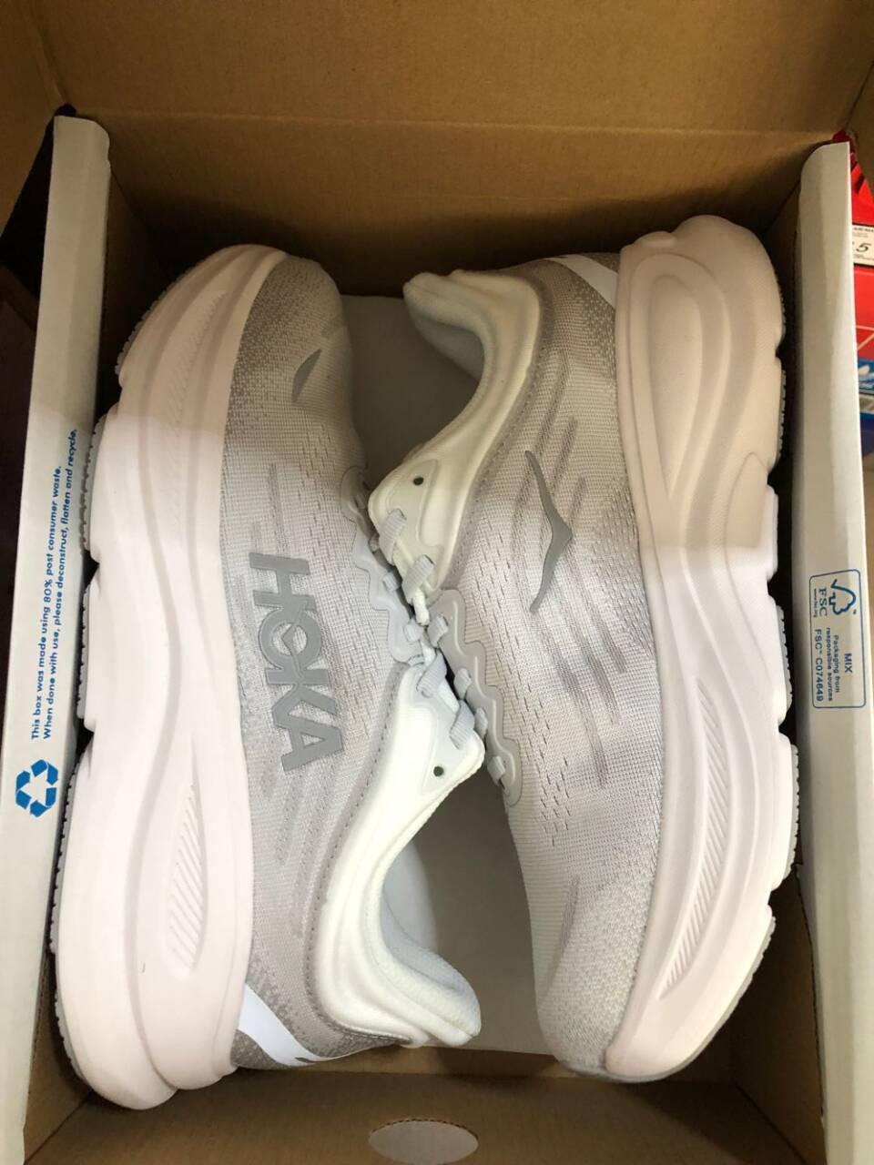 LBE HOKA BONDI 9  59.99usd gallery