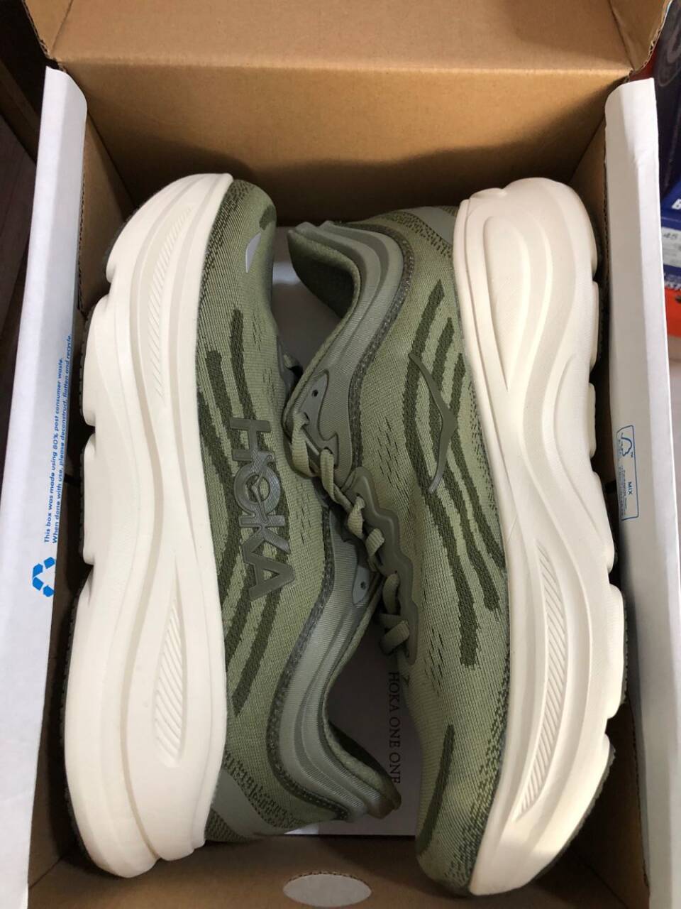 LBE HOKA BONDI 9  59.99usd gallery