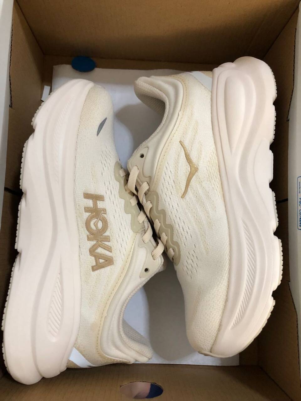 LBE HOKA BONDI 9  59.99usd gallery