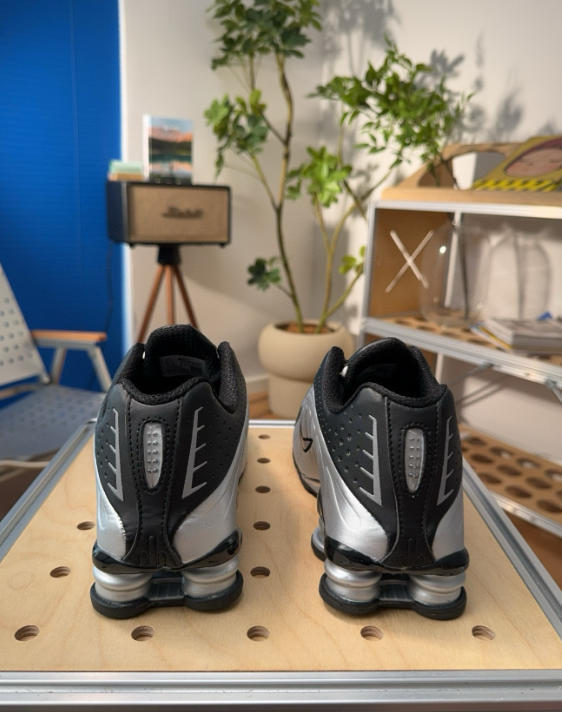 LCK Nike Shox R4 59.99usd gallery