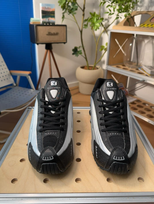 LCK Nike Shox R4 59.99usd gallery