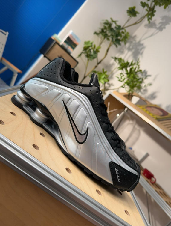 LCK Nike Shox R4 59.99usd gallery