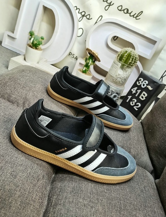 POF Adidas Samba Jane's 49.99usd gallery