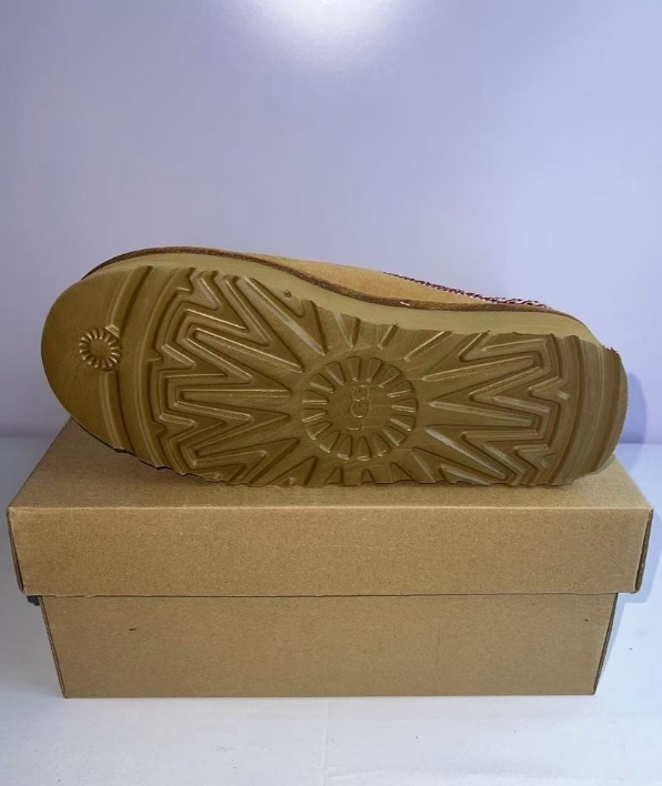 UCN ugg boots3976 2553 high height 59.99usd gallery