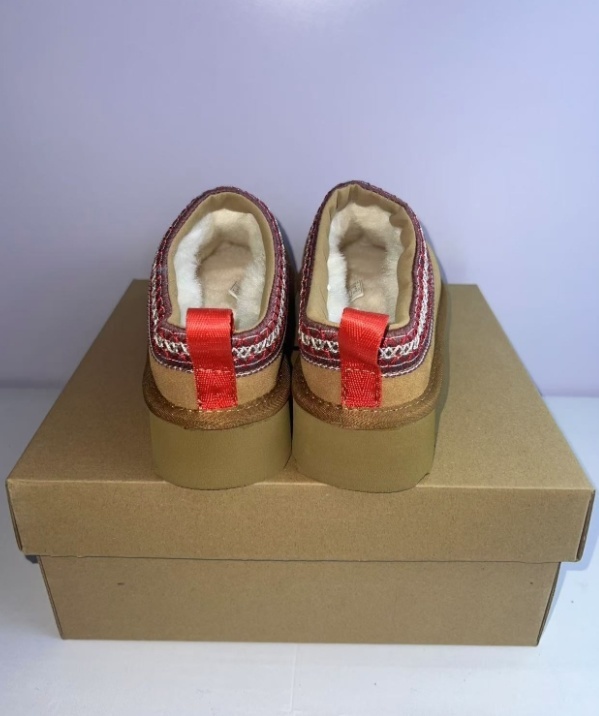 UCN ugg boots3976 2553 high height 59.99usd gallery