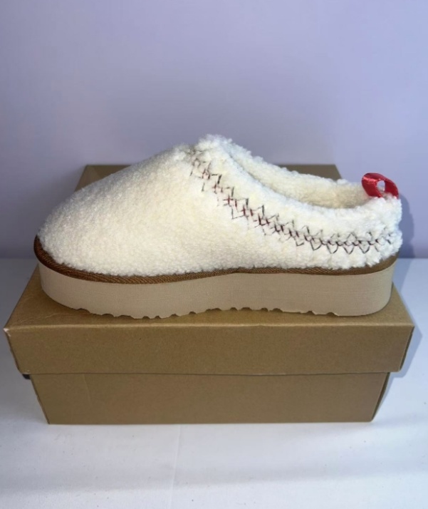 UCN ugg boots3976 2553 high height 59.99usd gallery