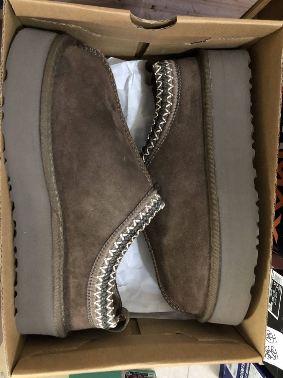 UCN ugg boots3976 2553 high height 59.99usd gallery