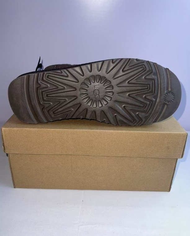 UCP ugg boots 5062 3280 7308 55usd gallery