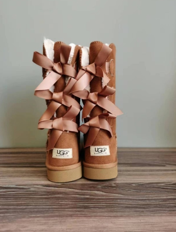 UCP ugg boots 5062 3280 7308 55usd gallery