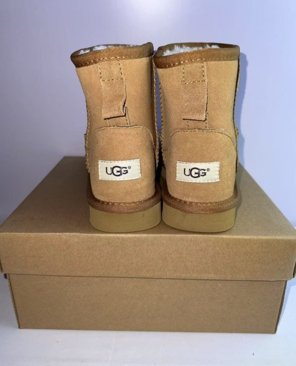 UCR ugg boots 5854 5825 5815 55usd gallery
