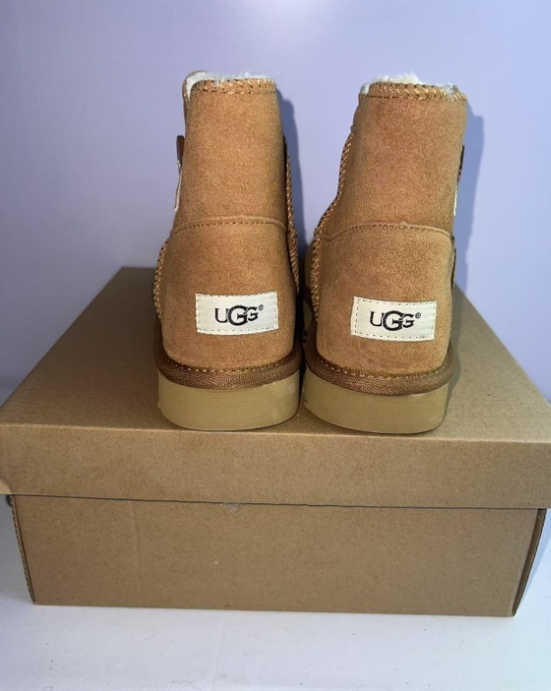 UCS ugg boots 3352 5803 1873 55usd gallery