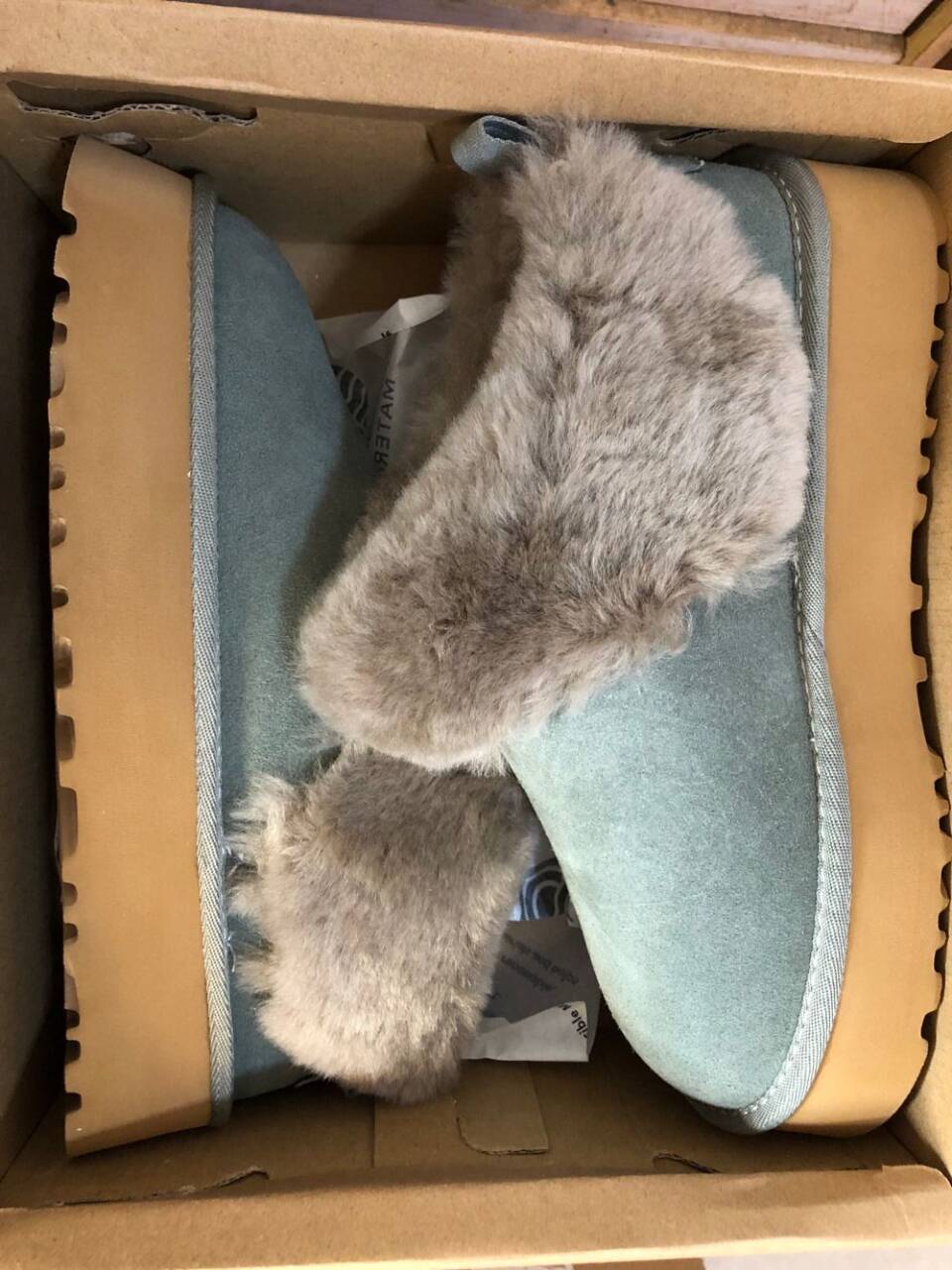 UCY ugg 1393 59.99usd gallery