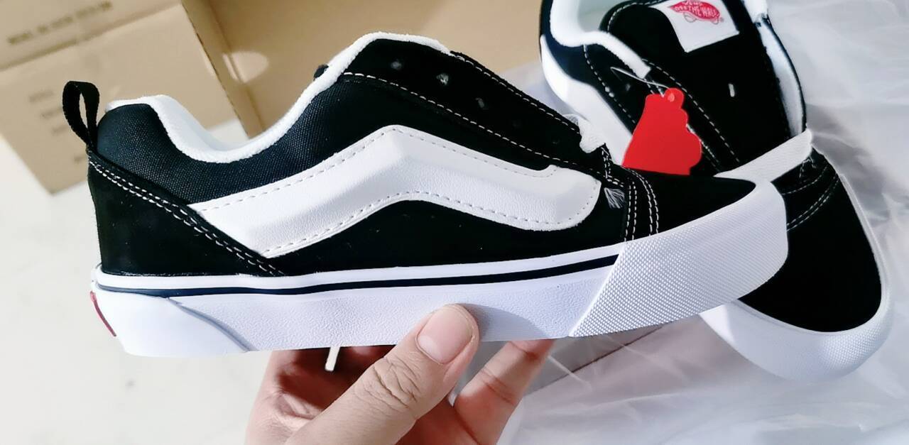 VDK Vans Knu Skool 55usd gallery