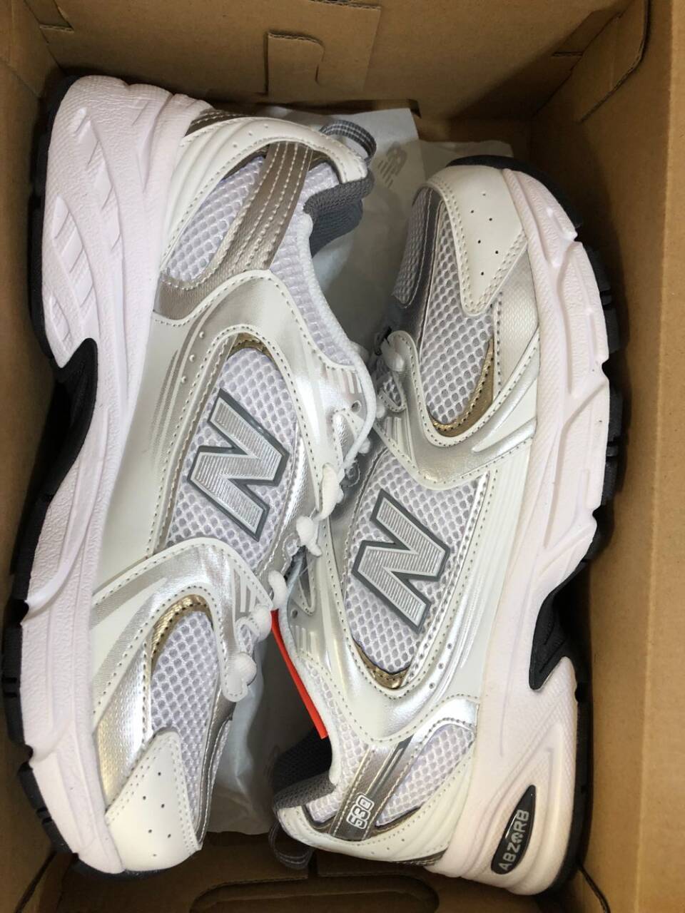 XFR new balance 530 59.99usd gallery