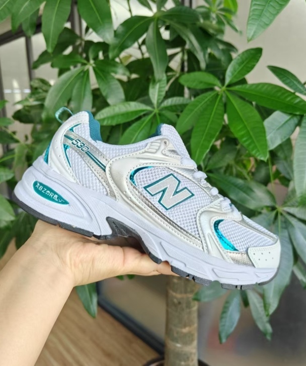 XFR new balance 530 59.99usd gallery