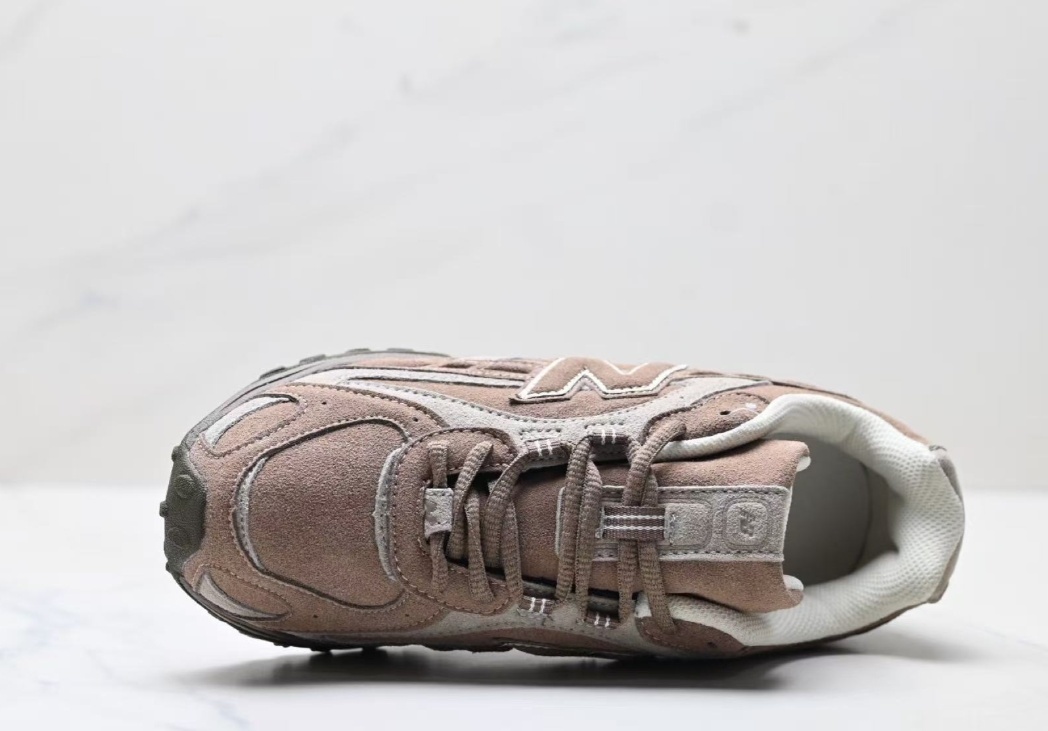 XFV new balance 204L 59.99usd gallery