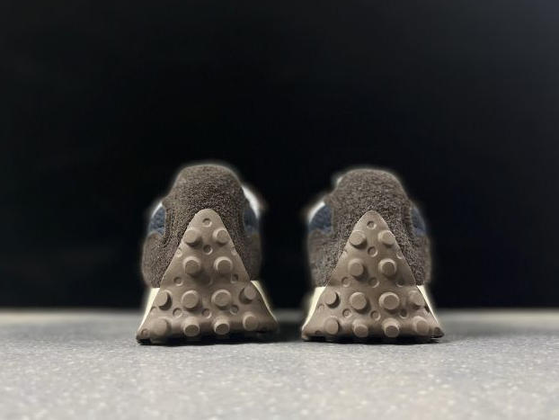 XGE new balance 327 59.99usd gallery