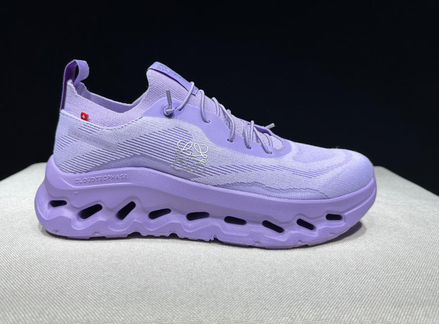 ZET run on cloud LO-E-WE x On Cloudtilt 59.99usd gallery