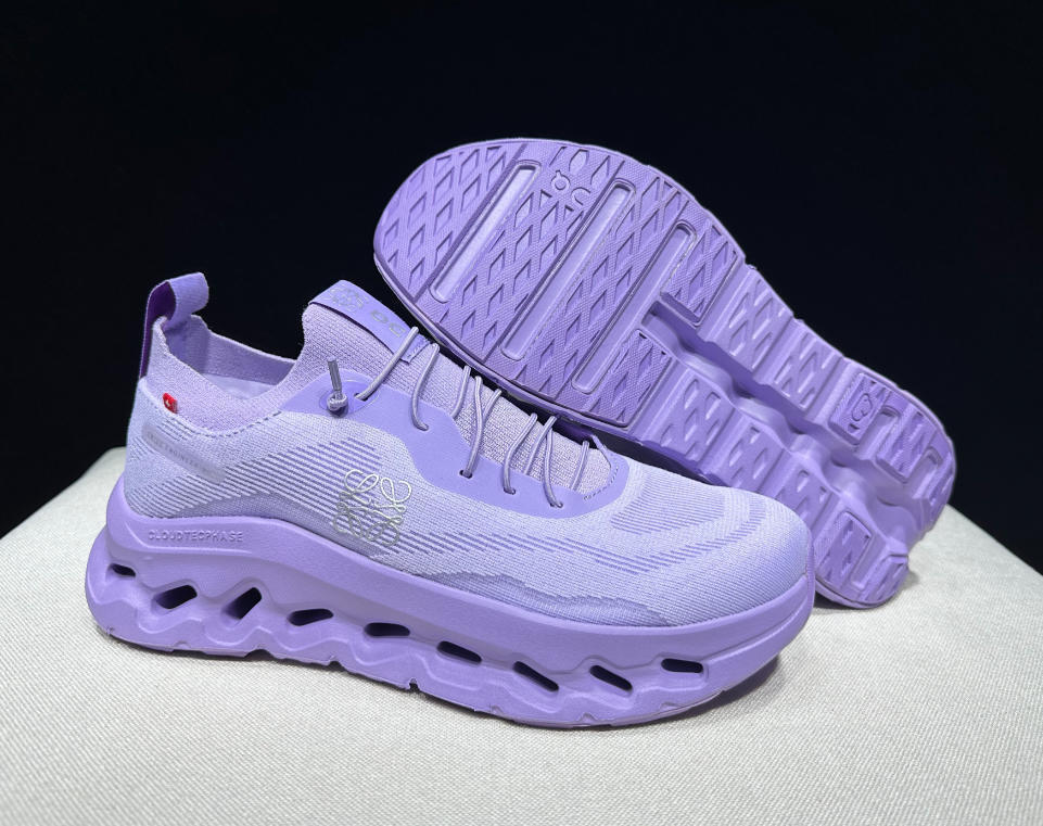 ZET run on cloud LO-E-WE x On Cloudtilt 59.99usd gallery