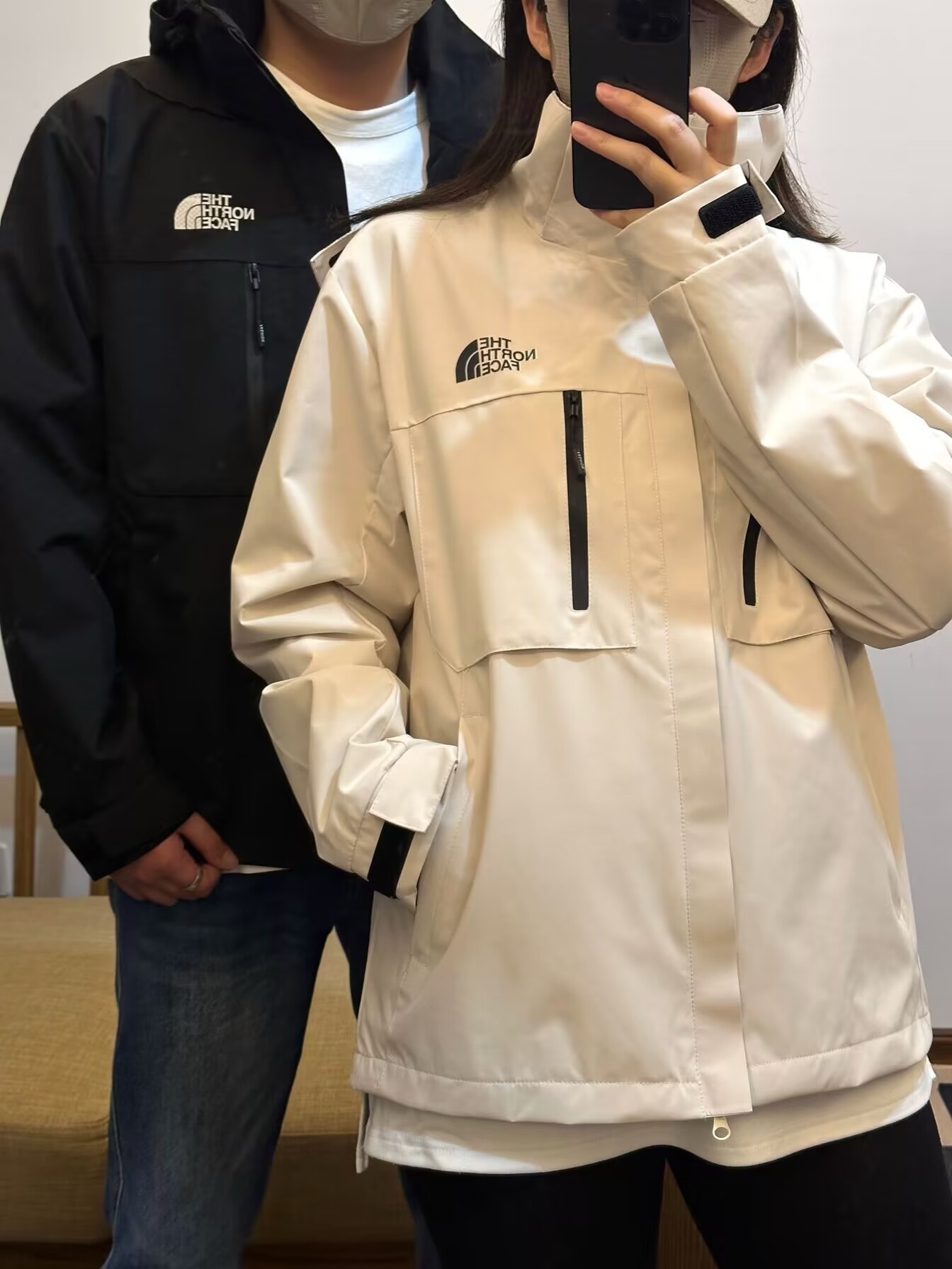 LG1068   55$ gallery