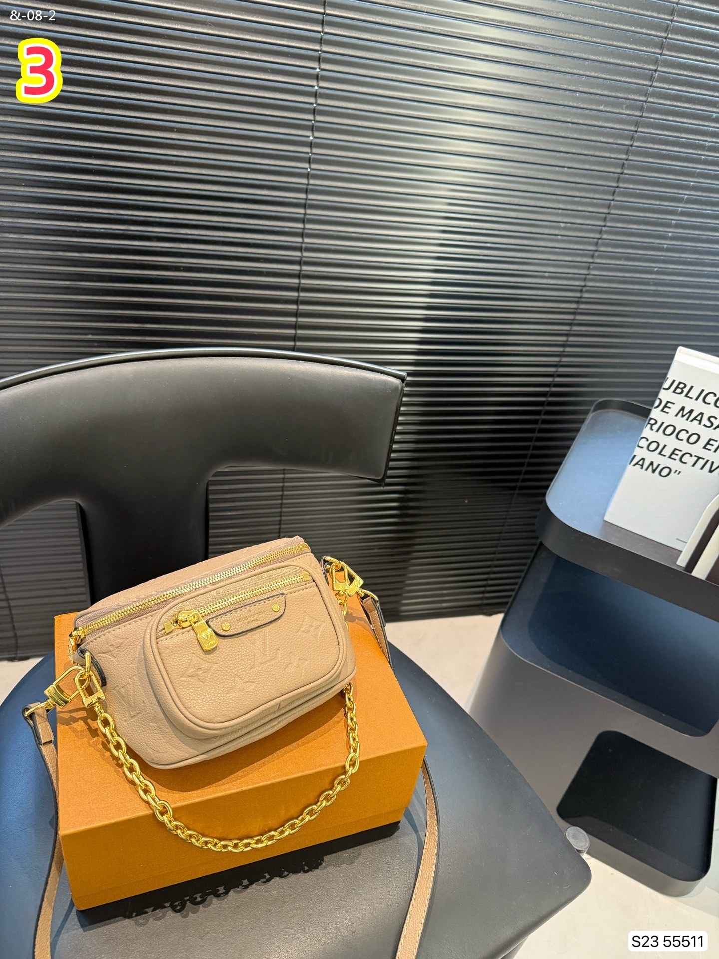 LG1211   66$ gallery