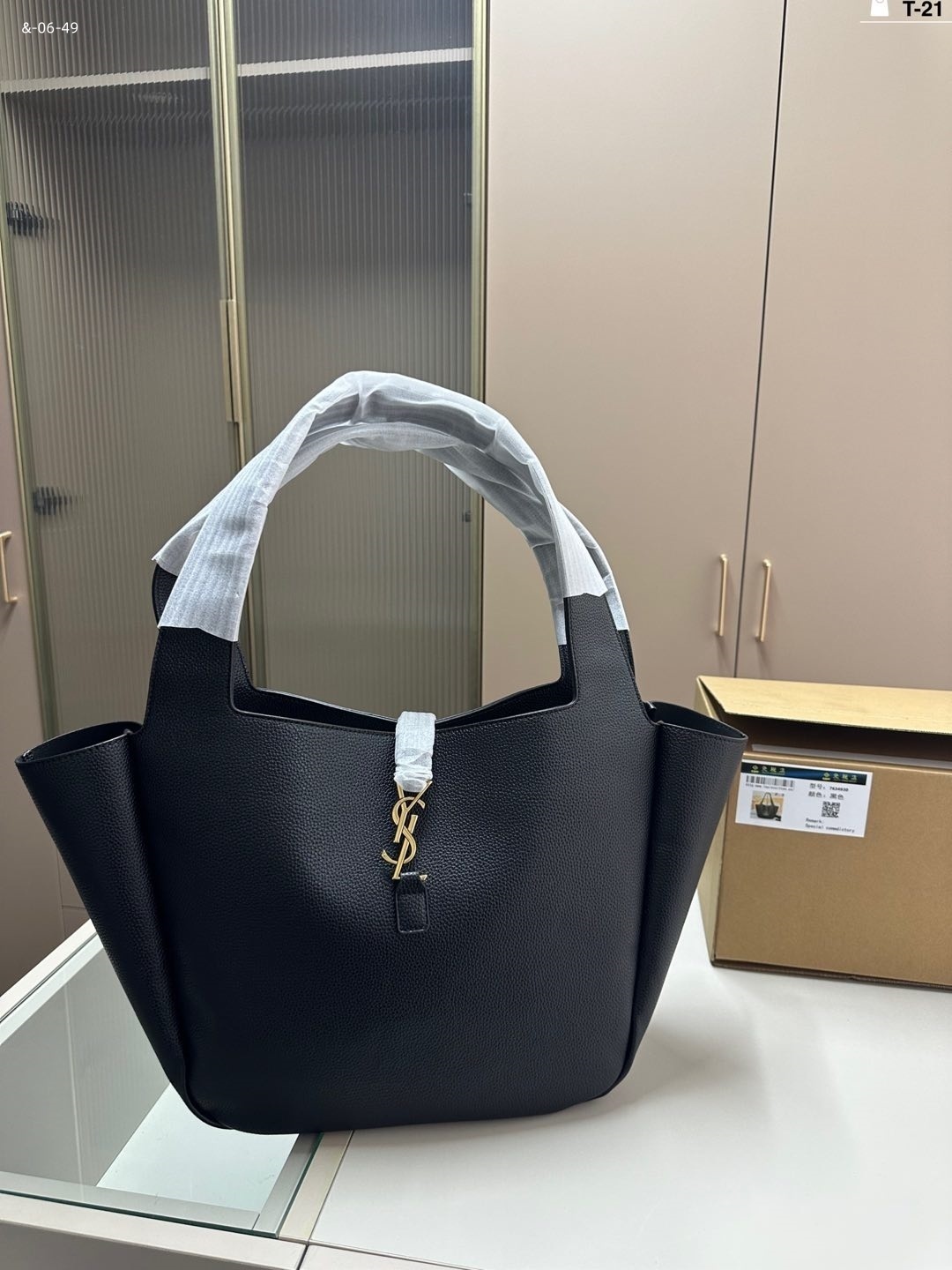 LG1373   66$ gallery