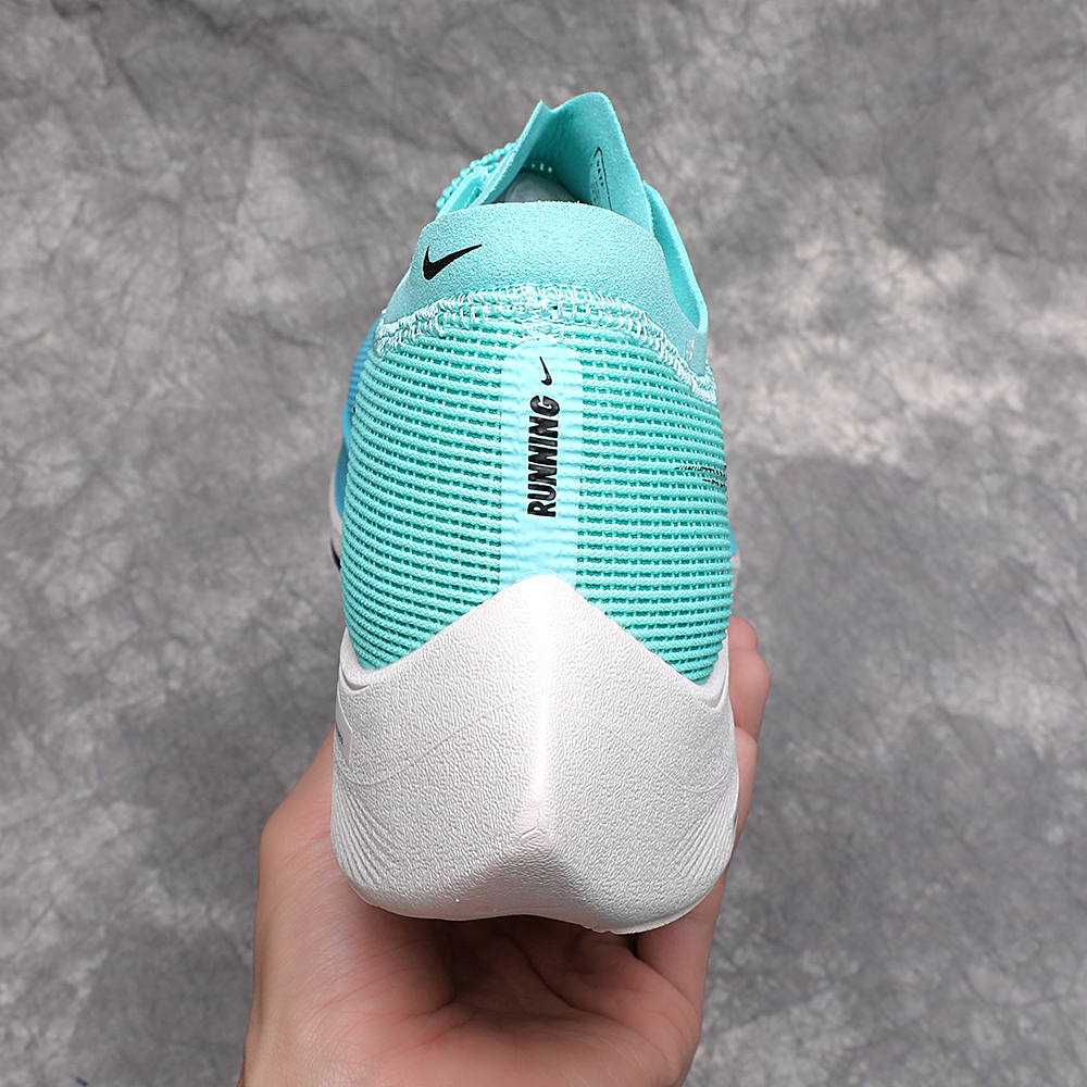55.62$Nike  CODE 351-5520-R gallery