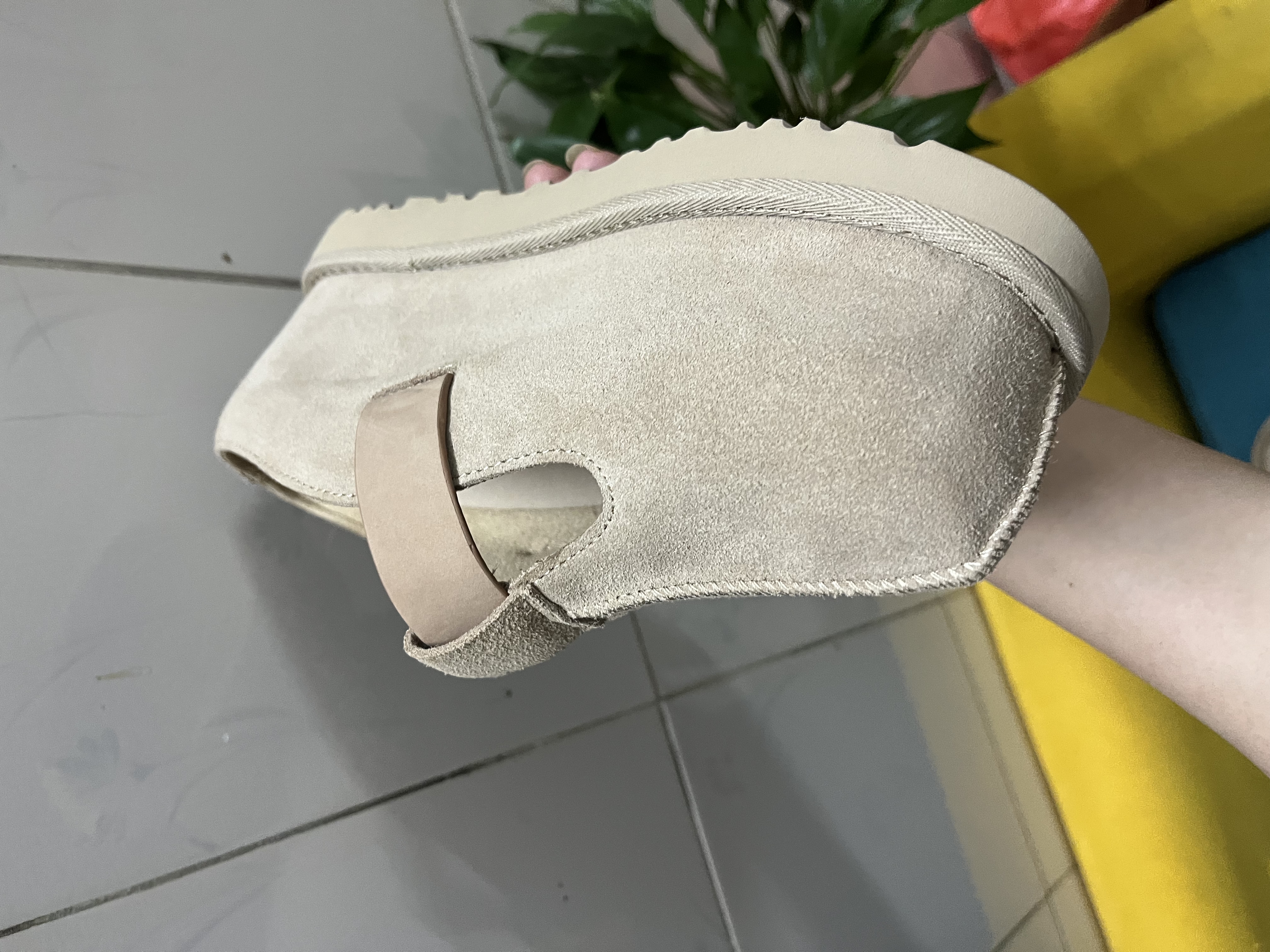 79.99$    code-525-7379-R gallery